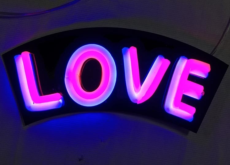 Indoor / Outdoor Personalized Neon Light Signs , Colorful