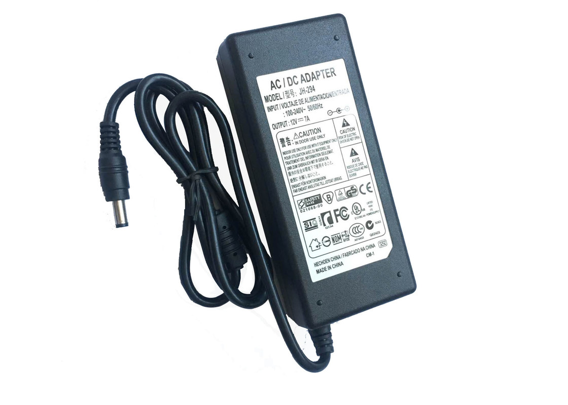100 240 Ac Input Switching Power Supply Adapter , Universal 12v Power Adapter